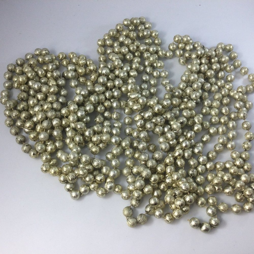 Christmas Tree Garland Gold Leaf Ball Beaded Set of 4 Please Read